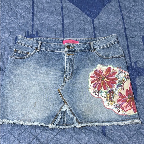 Thalia Sodi Dresses & Skirts - Thalia Sodi Blue Denim Skirt with Pink Floral Design